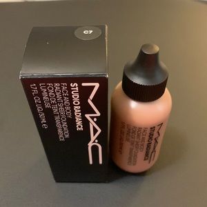COPY - Mac Studio Radiance Face and Body Sheer Radiance Foundation. C7.